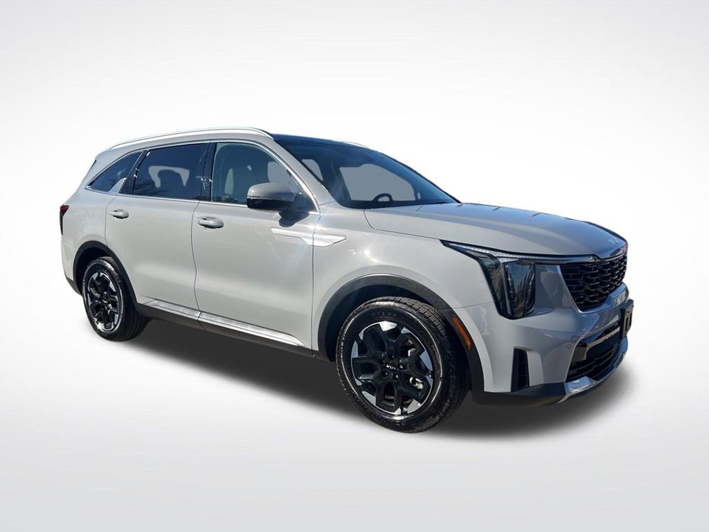 Certified 2025 Kia Sorento S w/ Panoramic Sunroof Package FWD video 3