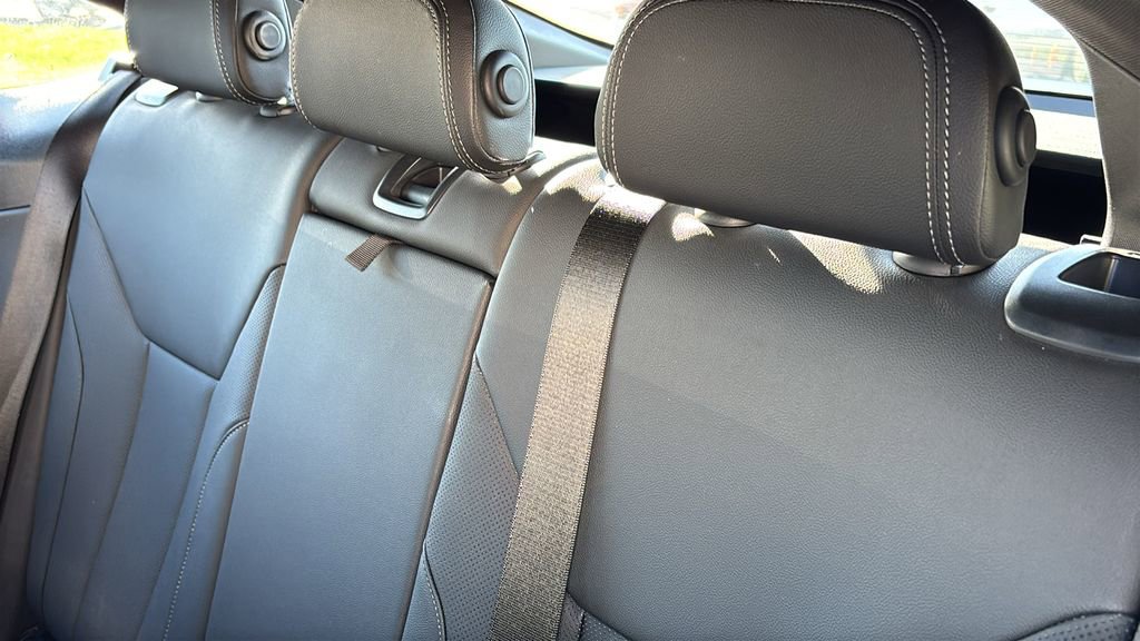 Used 2024 BMW i4 xDrive40i image 23