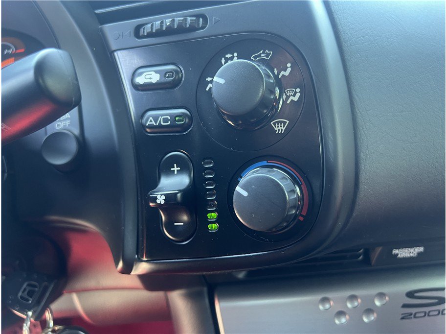 Used 2006 Honda S2000 image 26