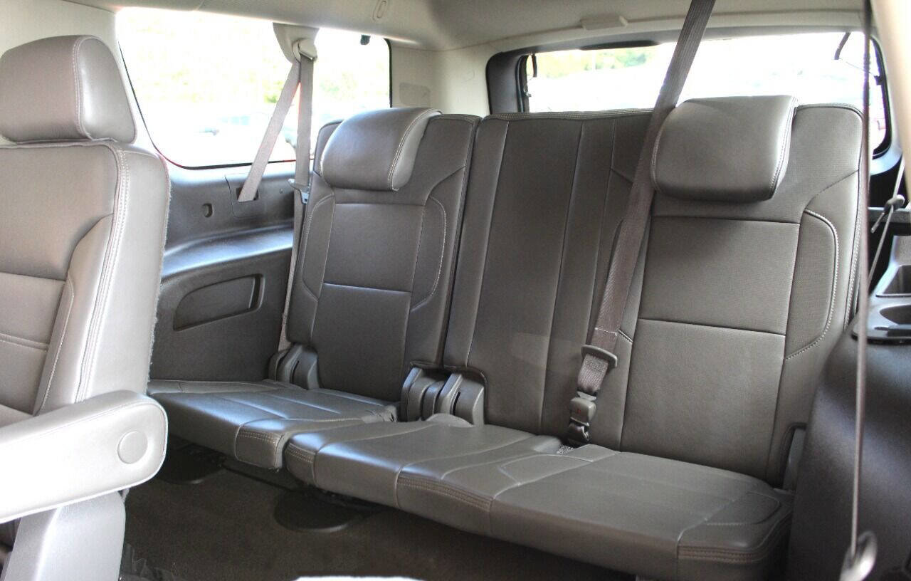 Used 2016 GMC Yukon XL Denali w/ Open Road Package image 15