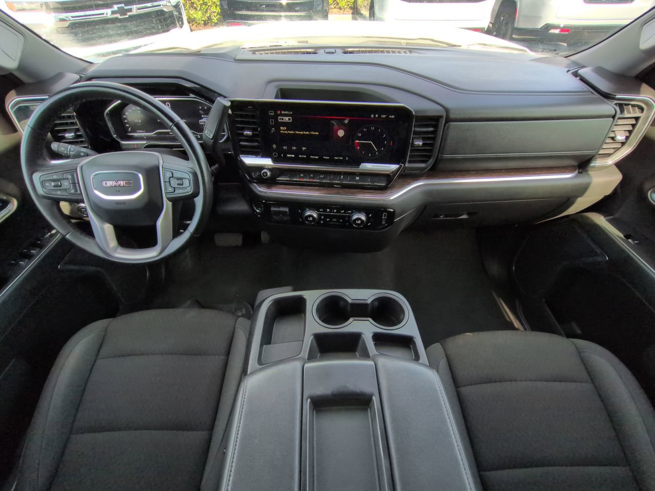 Used 2024 GMC Sierra 1500 Elevation RWD image 15