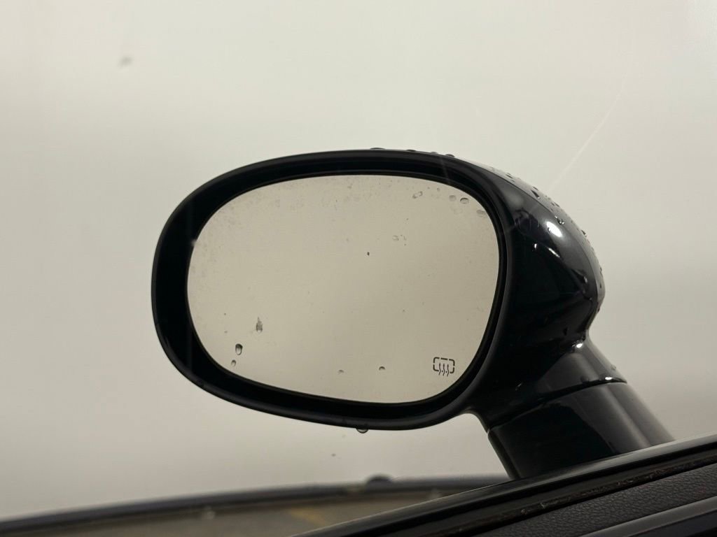 Used 2018 Dodge Challenger SXT Plus image 39