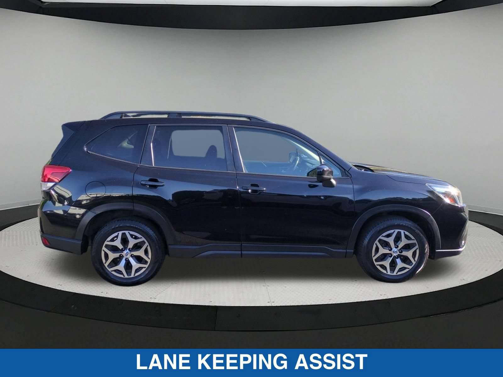 Used 2019 Subaru Forester Premium w/ Popular Package #1 AWD/4WD image 2