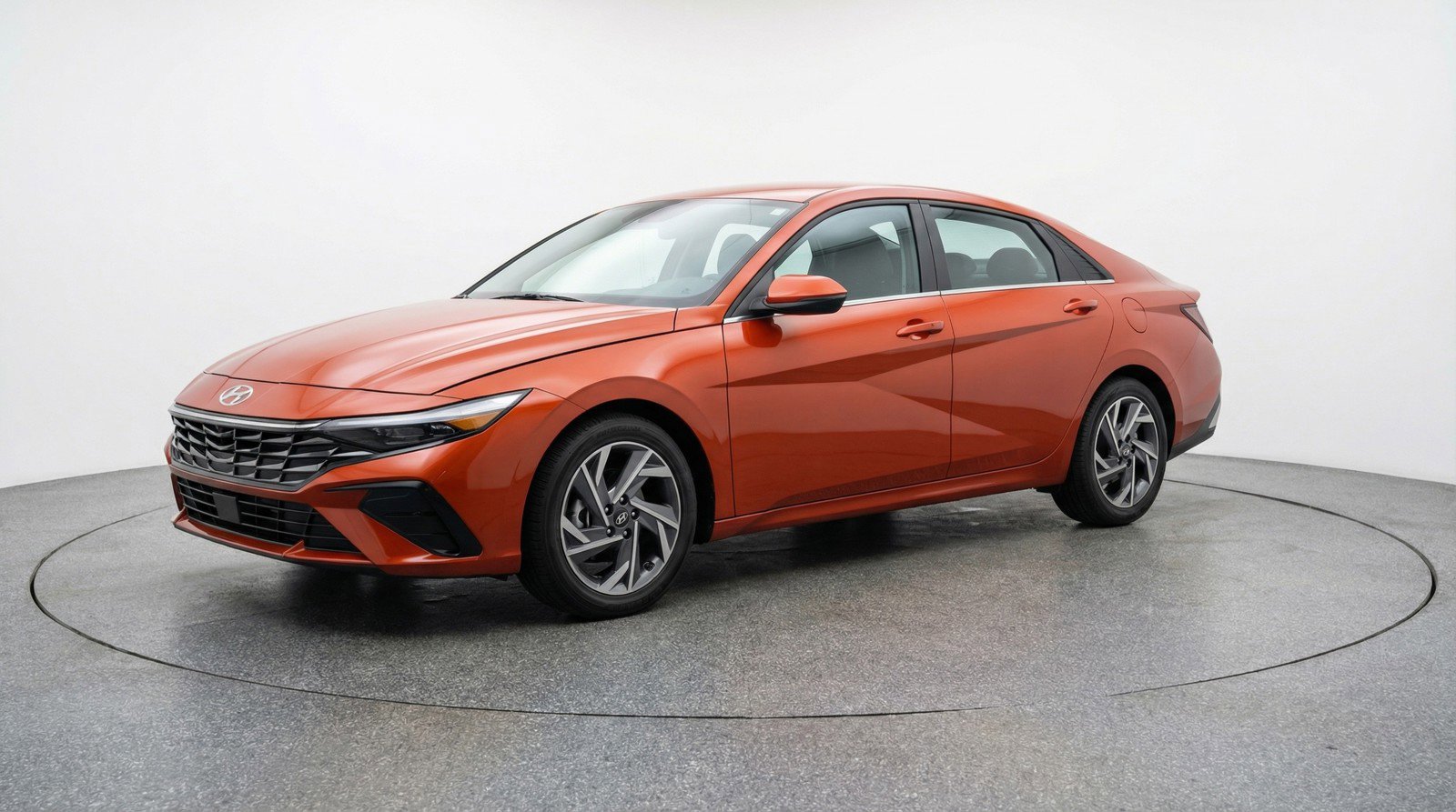 Used 2025 Hyundai Elantra SEL image 3