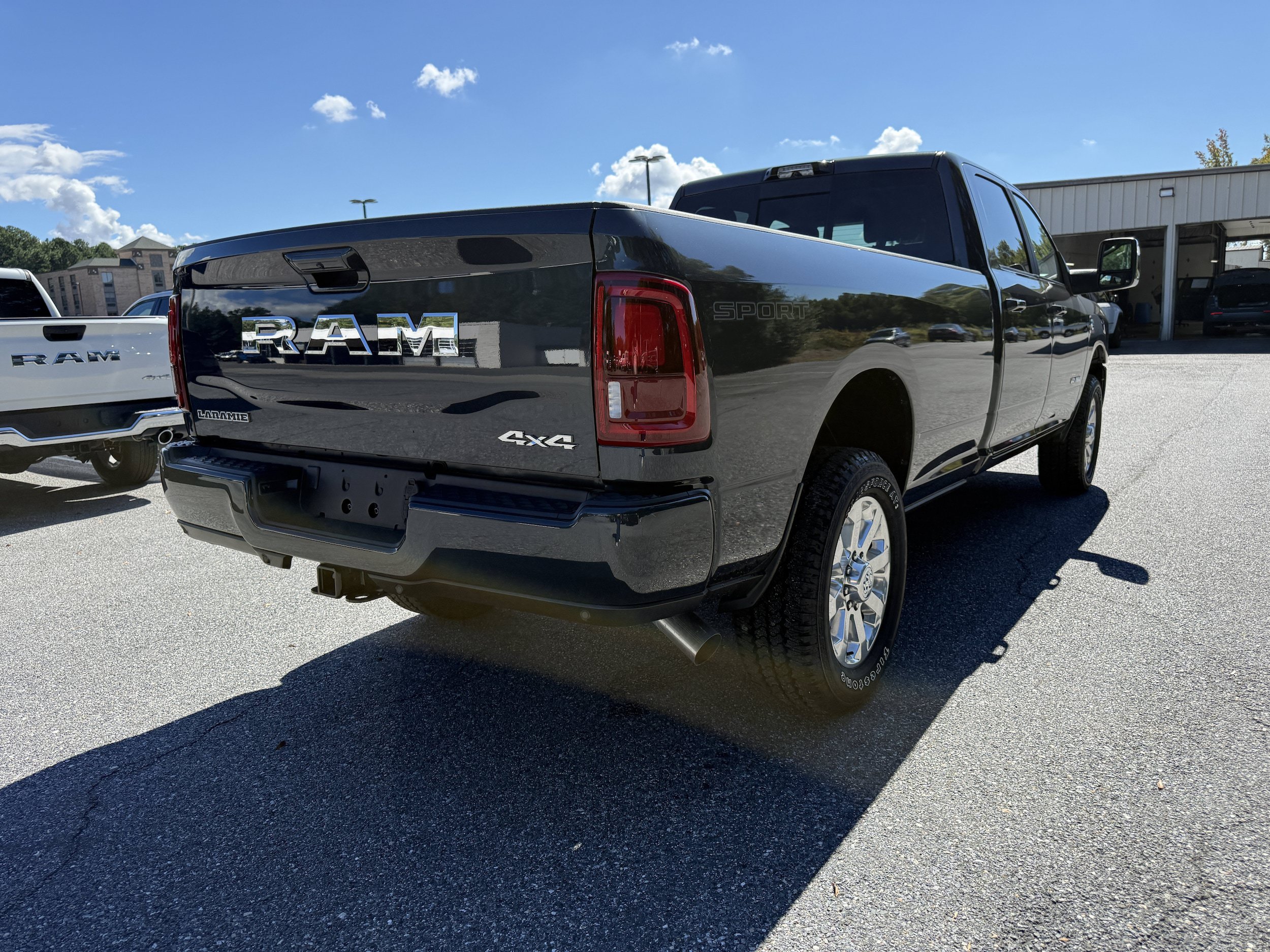 New 2026 RAM 3500 Laramie w/ Sport Appearance Package AWD/4WD image 7