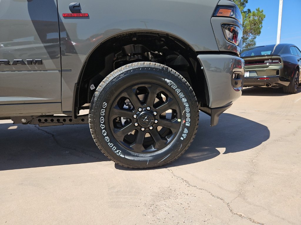 New 2026 RAM 2500 Big Horn AWD/4WD image 10