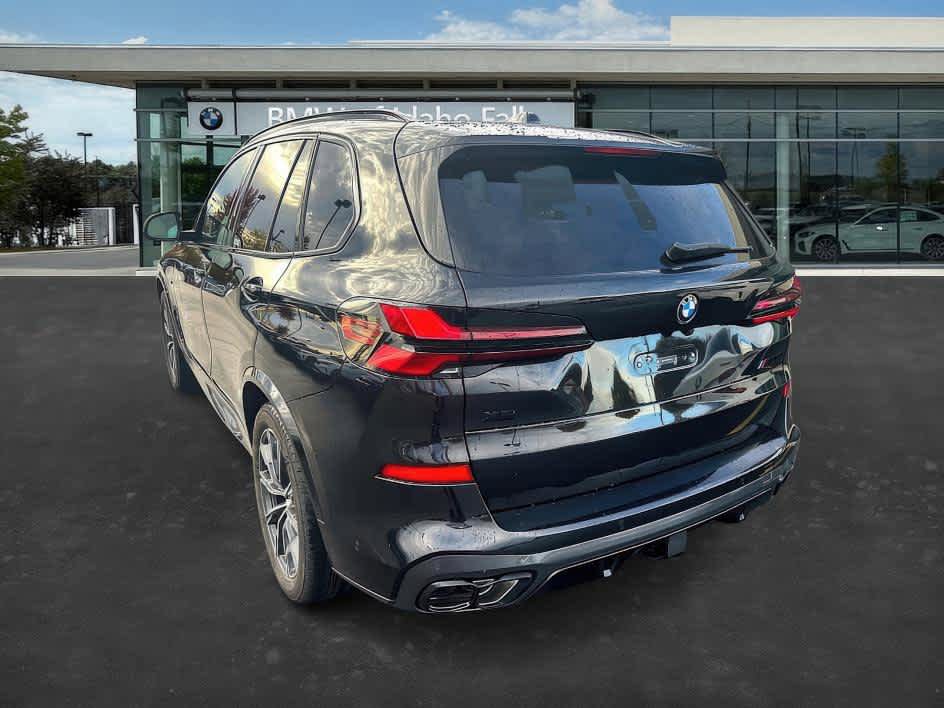 Used 2026 BMW X5 M60i AWD/4WD image 4