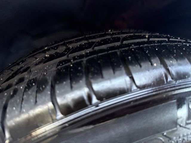 Used 2024 Lexus ES 300h w/ Premium Package image 28