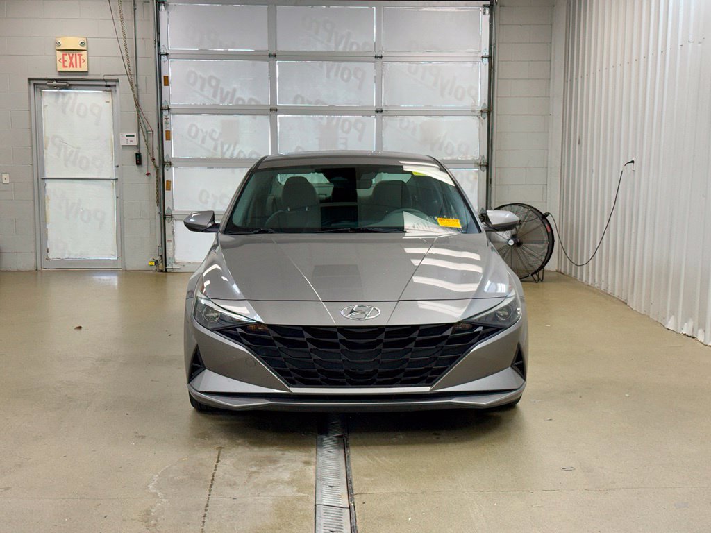 Used 2021 Hyundai Elantra SEL FWD image 2