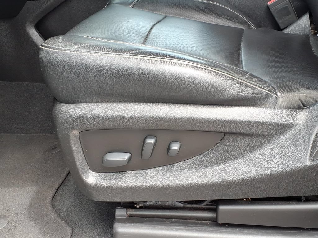 Used 2020 GMC Yukon XL SLT RWD image 25