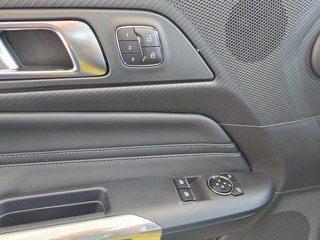 New 2025 Ford Mustang Premium image 7