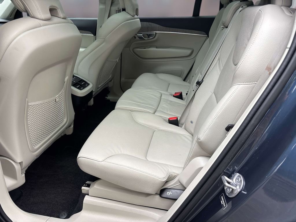 Used 2024 Volvo XC90 B6 Plus AWD/4WD image 9