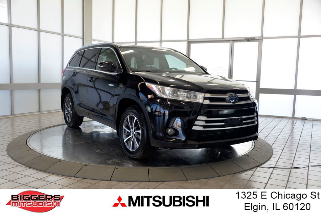 Used 2019 Toyota Highlander XLE image 1