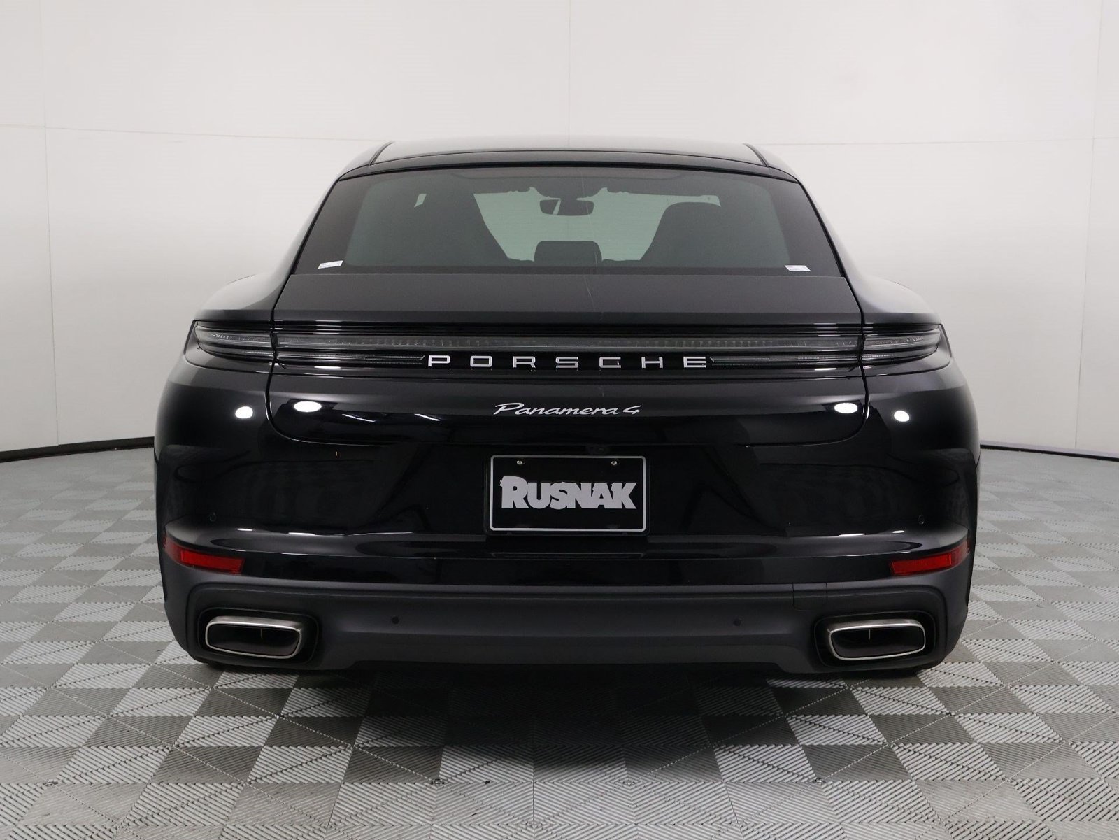 New 2026 Porsche Panamera 4 E-Hybrid AWD/4WD image 6