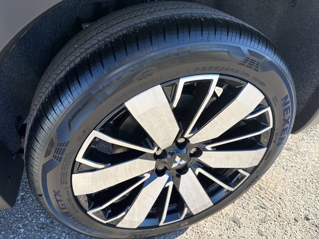 New 2026 Mitsubishi Outlander SE image 10