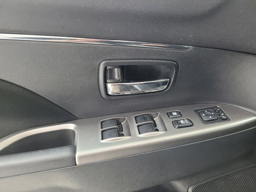 Used 2020 Mitsubishi Outlander Sport SE FWD image 27
