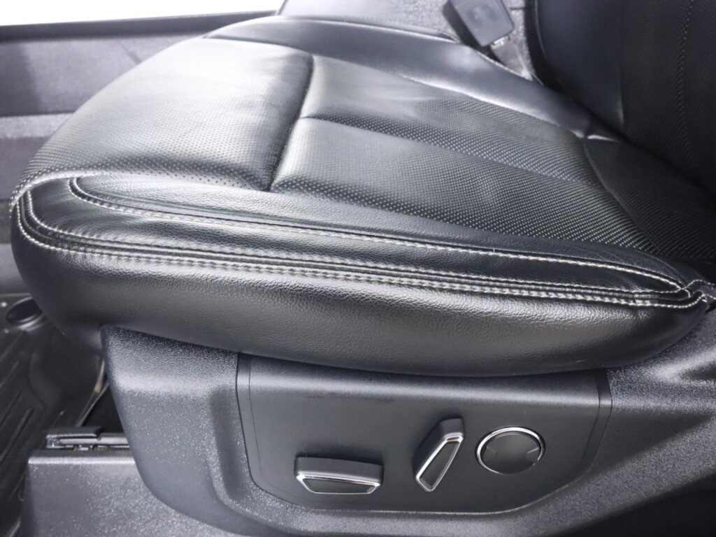 Used 2018 Ford F150 Lariat w/ Equipment Group 501A Mid image 40