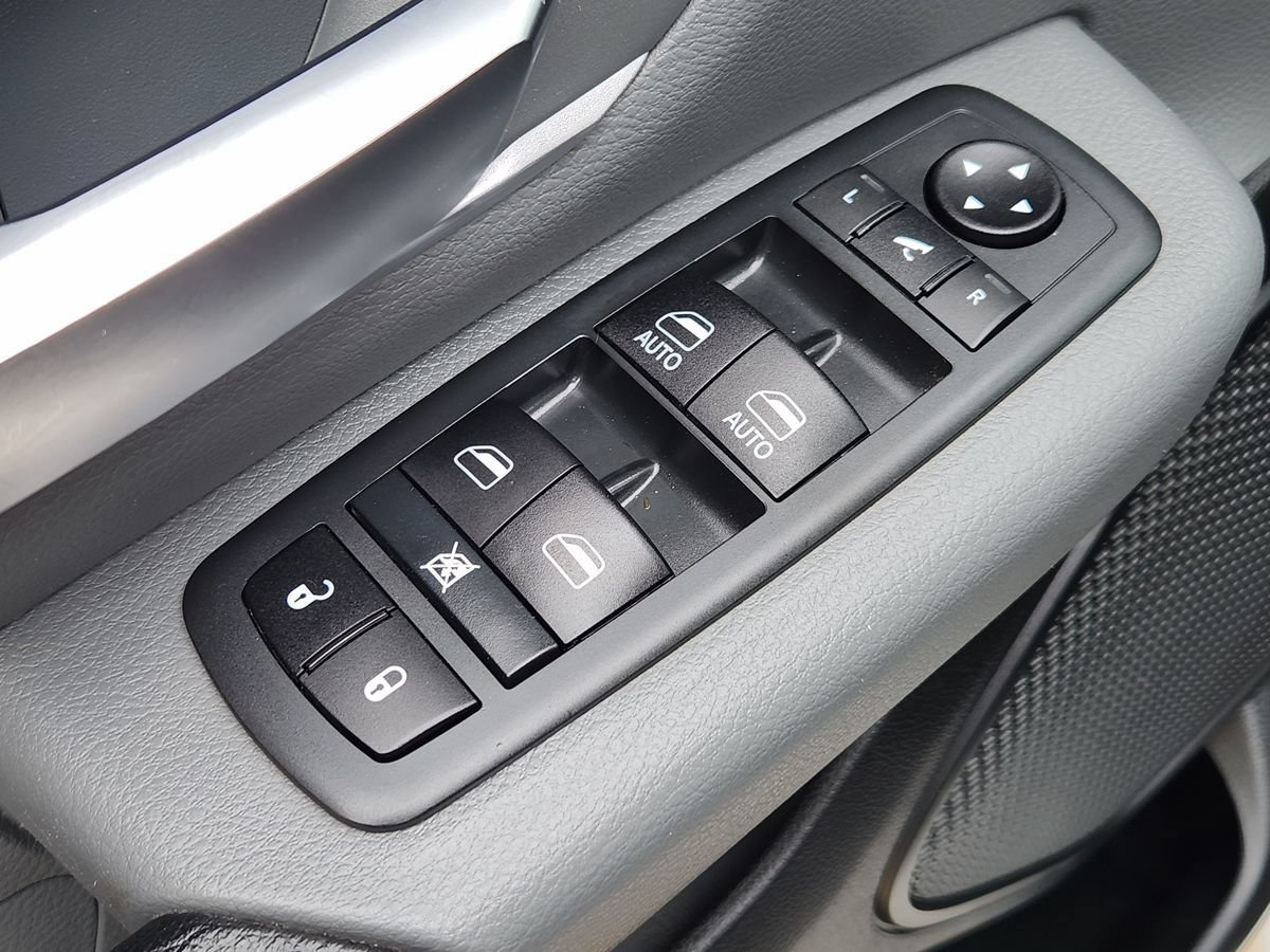 Used 2020 RAM 1500 Lone Star RWD image 46