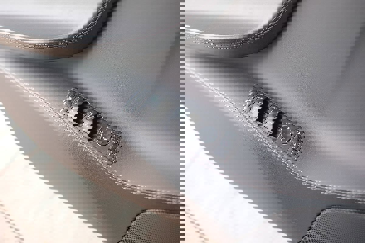 Used 2016 Tesla Model S P90D image 12