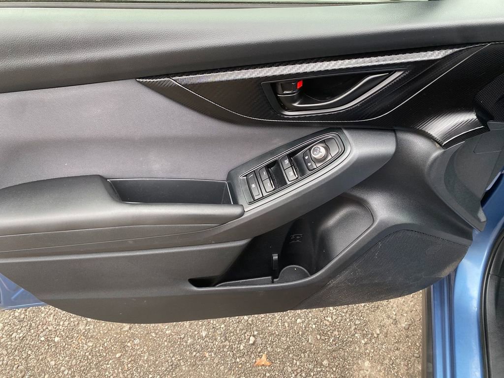 Used 2022 Subaru Crosstrek 2.0i Premium image 11