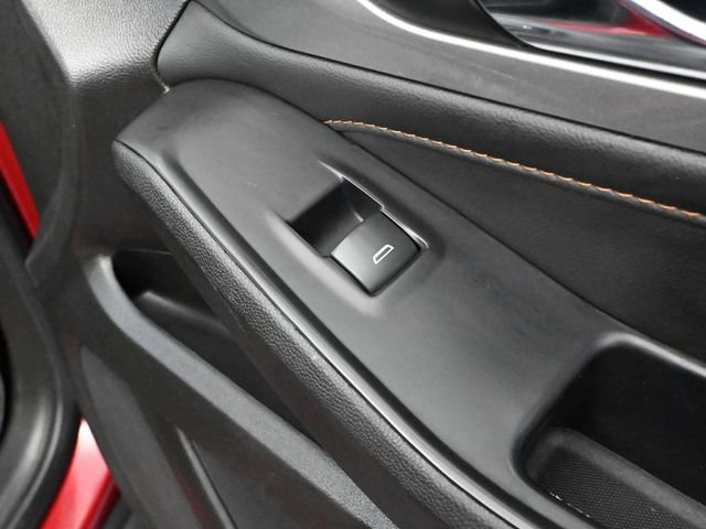 Used 2021 Chevrolet Traverse LT image 49