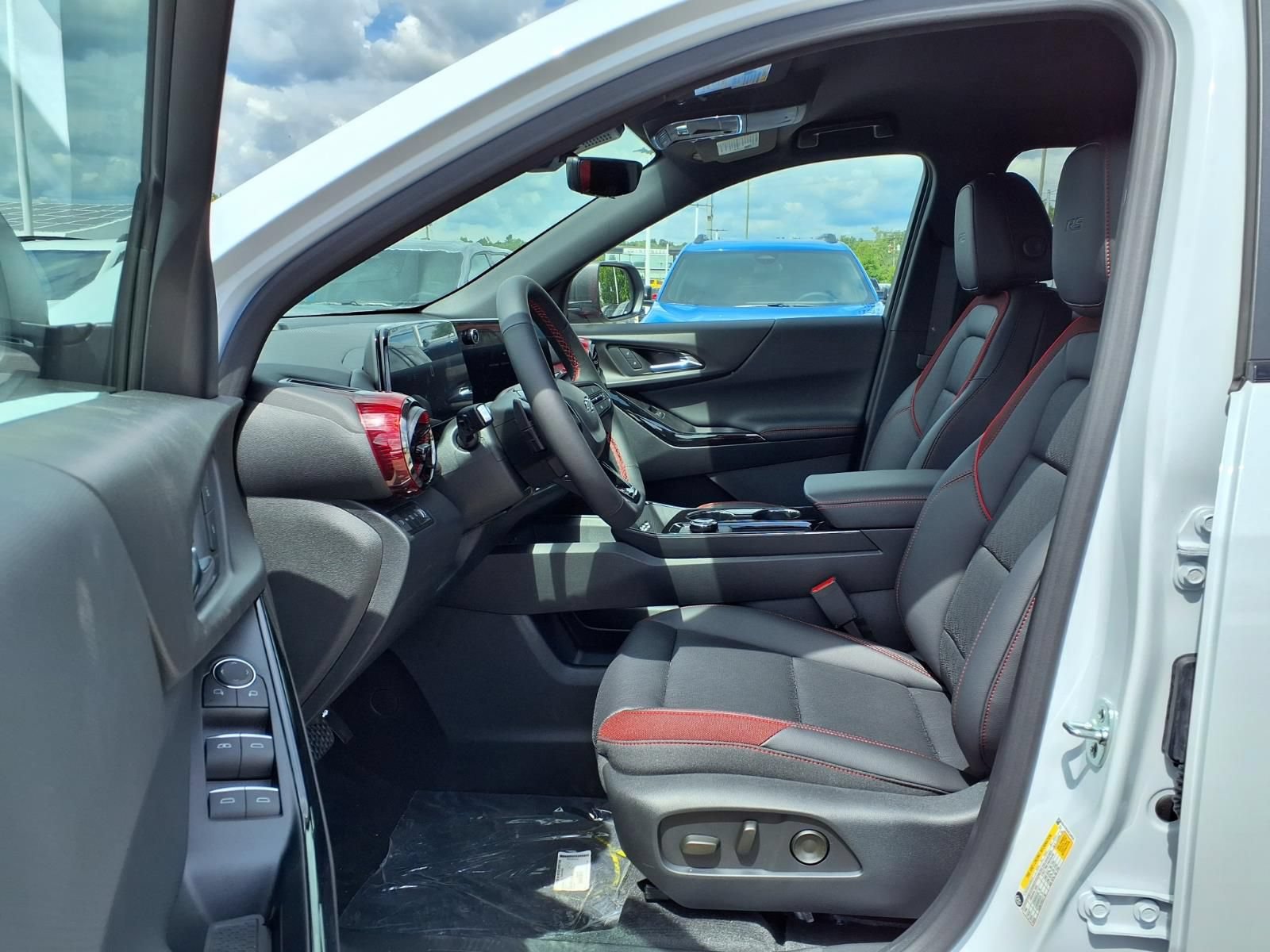 New 2027 Chevrolet Equinox RS w/ Safety and Technology Package AWD/4WD image 14