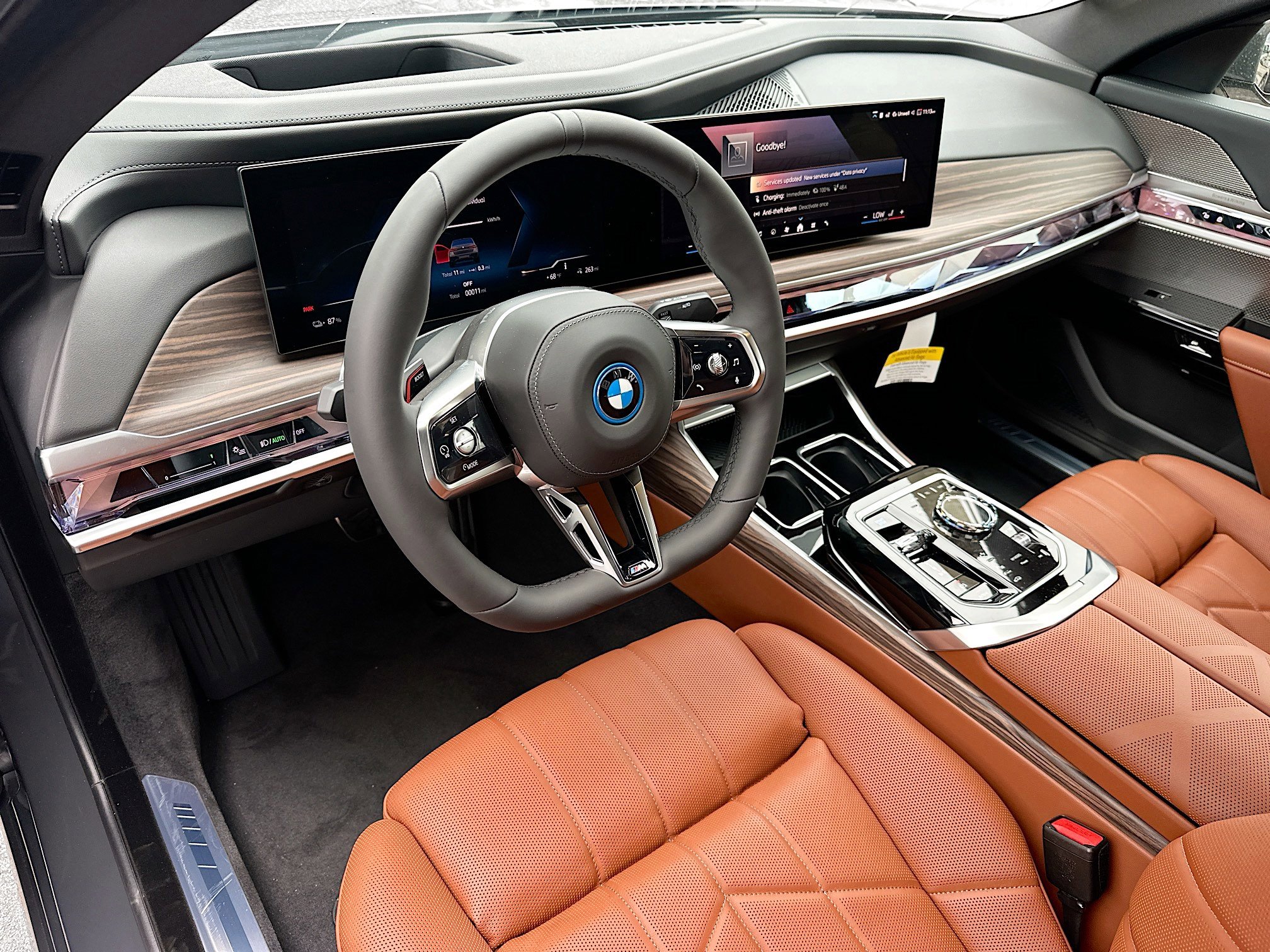 New 2026 BMW i7 eDrive50 w/ M Sport Package image 8