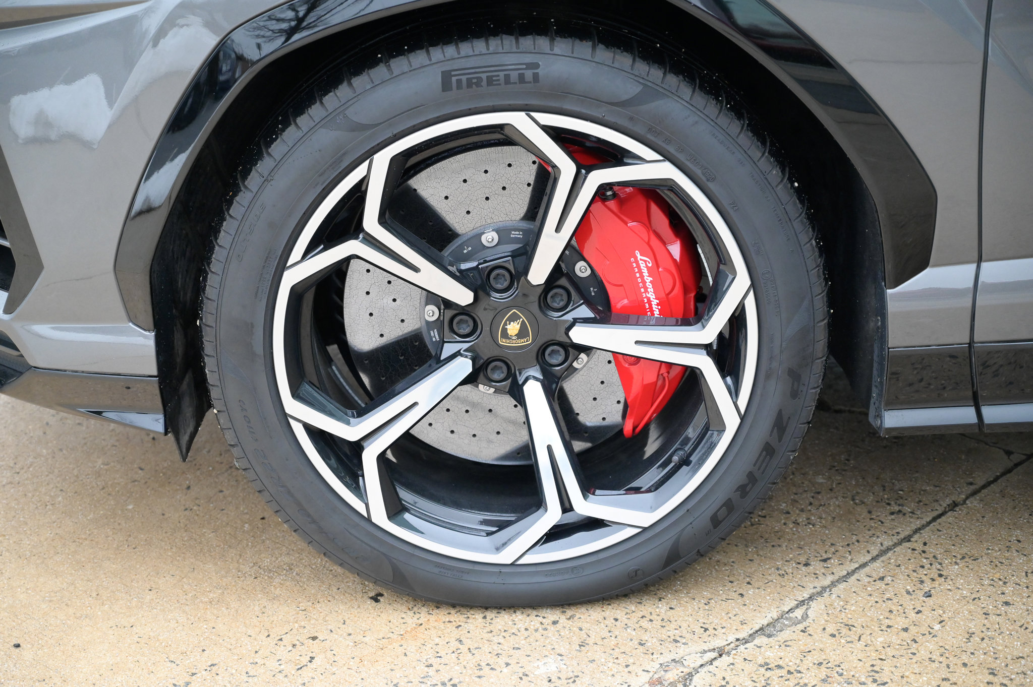 Used 2021 Lamborghini Urus image 9