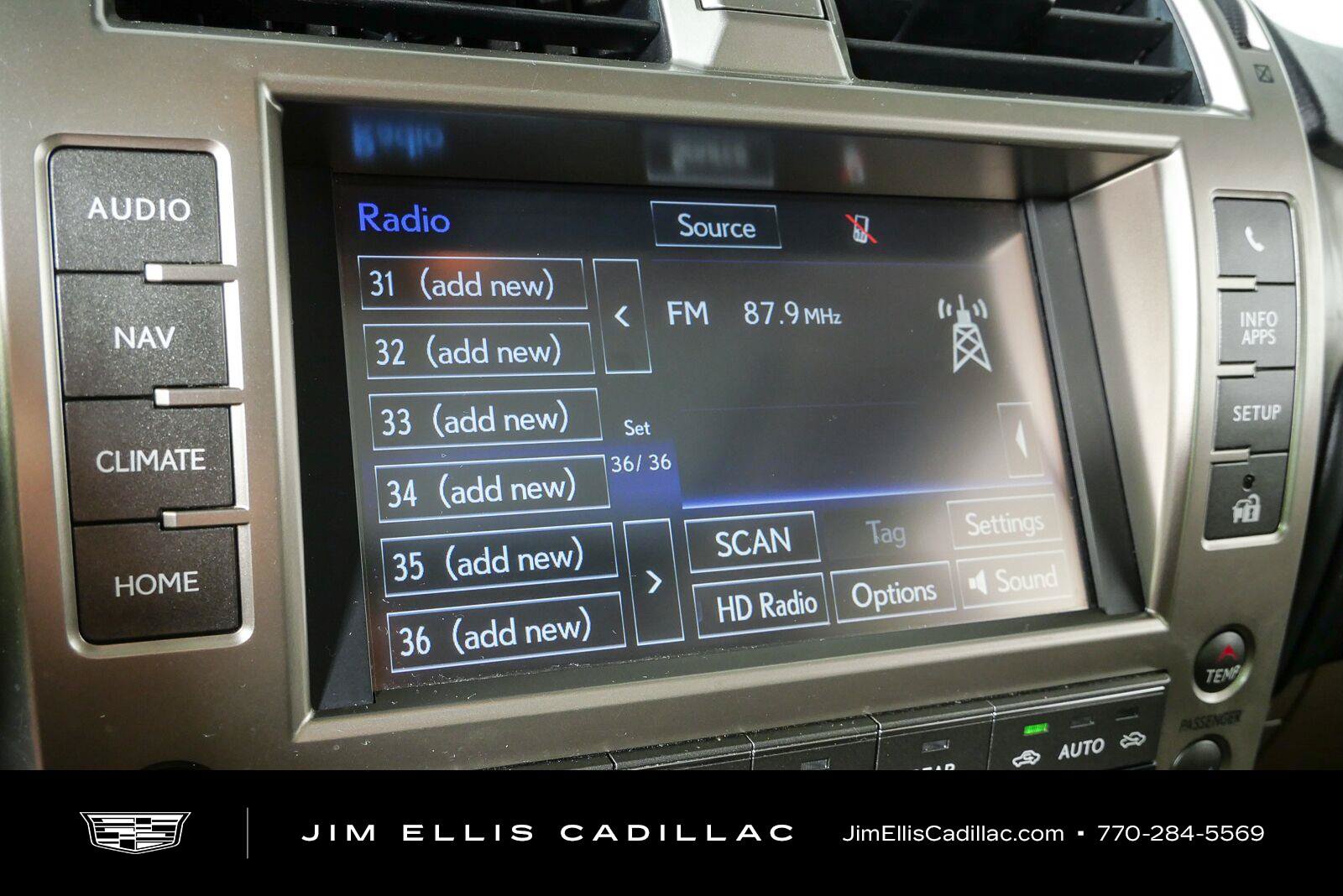 Used 2021 Lexus GX 460 Premium w/ Premium Package AWD/4WD image 13