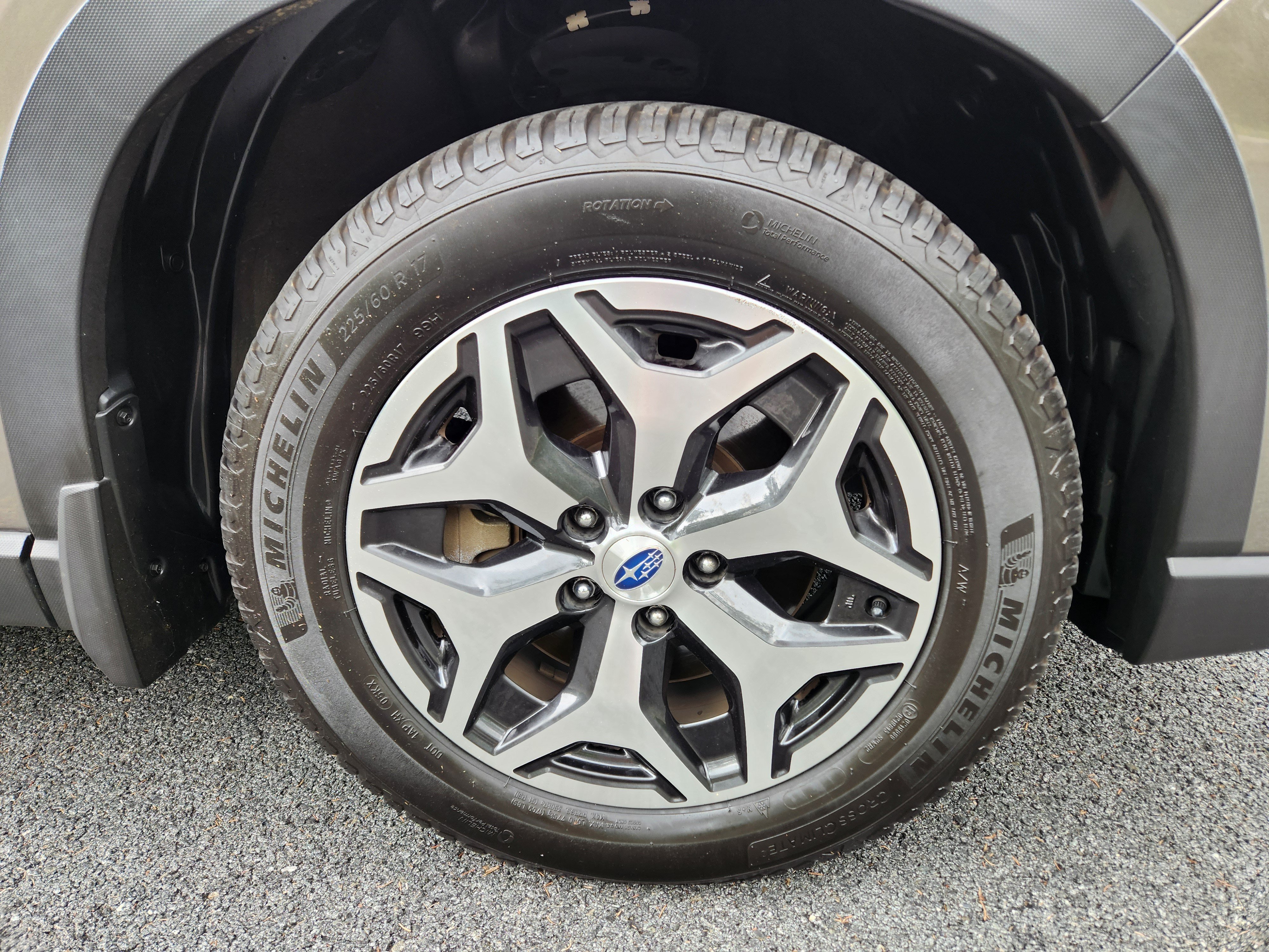 Used 2021 Subaru Forester Premium AWD/4WD image 7