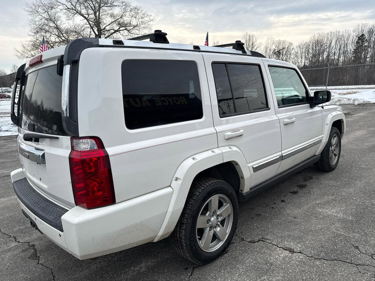 Used 2006 Jeep Commander Limited w/ Trailer Tow Group IV image 26
