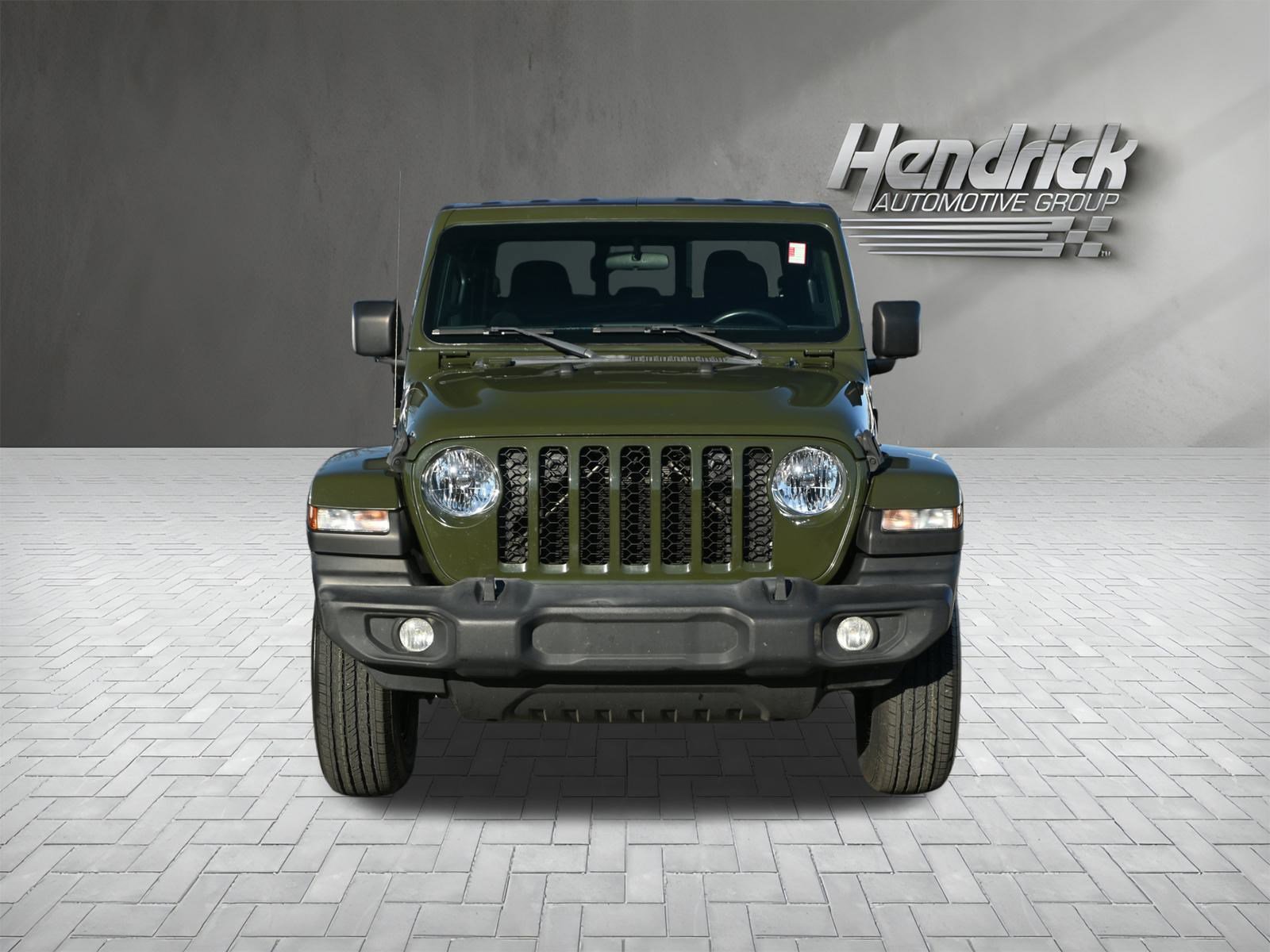 Used 2022 Jeep Gladiator Sport image 6