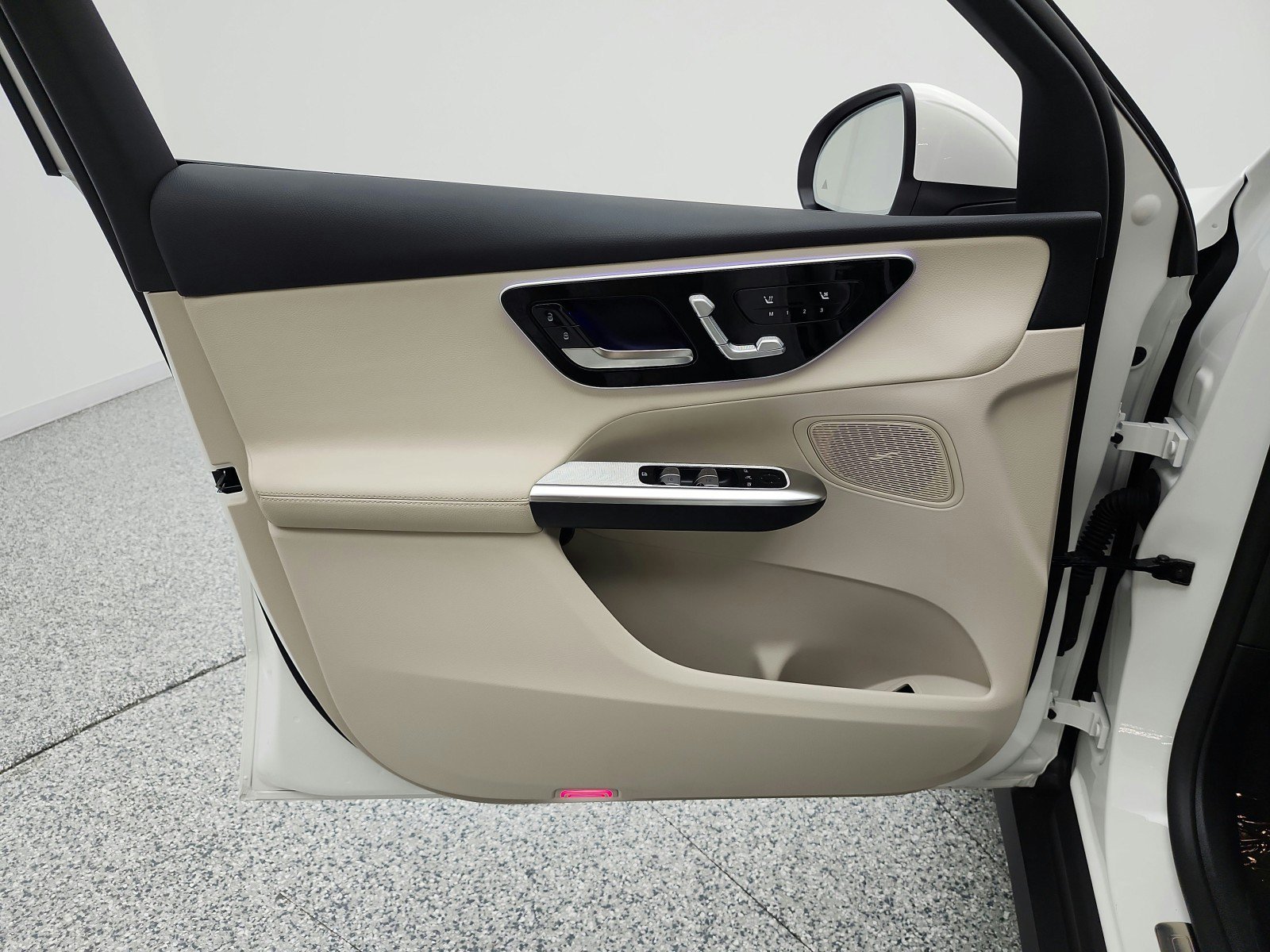 Certified 2026 Mercedes-Benz GLC 300 image 12