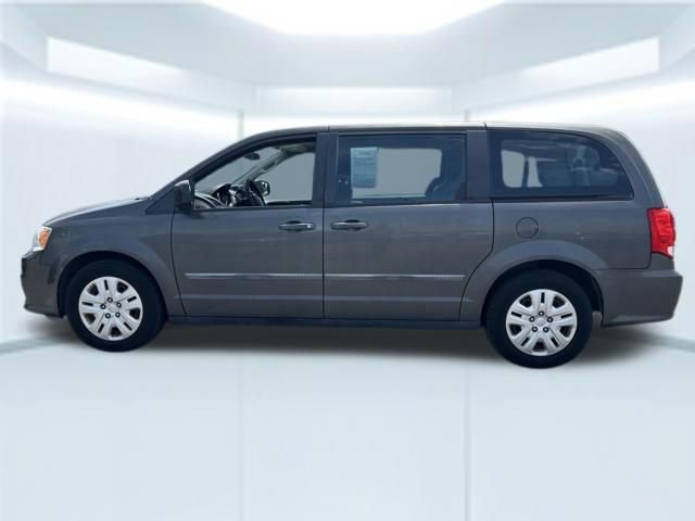 Used 2016 Dodge Grand Caravan American Value Package FWD image 10