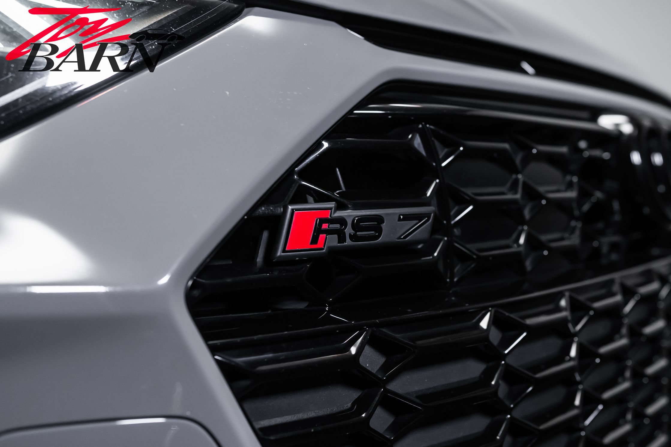 Used 2021 Audi RS 7 Sportback w/ Carbon Optic Package AWD/4WD image 9