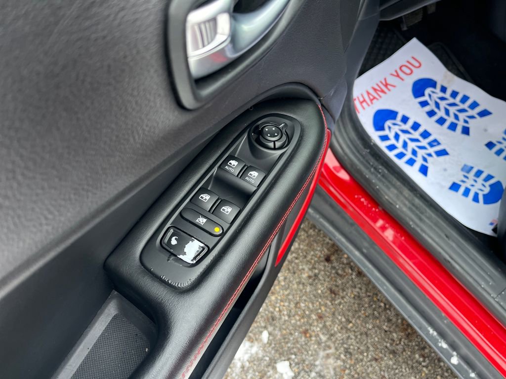 Used 2018 Jeep Compass Trailhawk w/ Cold Weather Group image 13