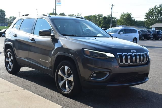 Used 2021 Jeep Cherokee Limited w/ Sun & Sound Group AWD/4WD image 12