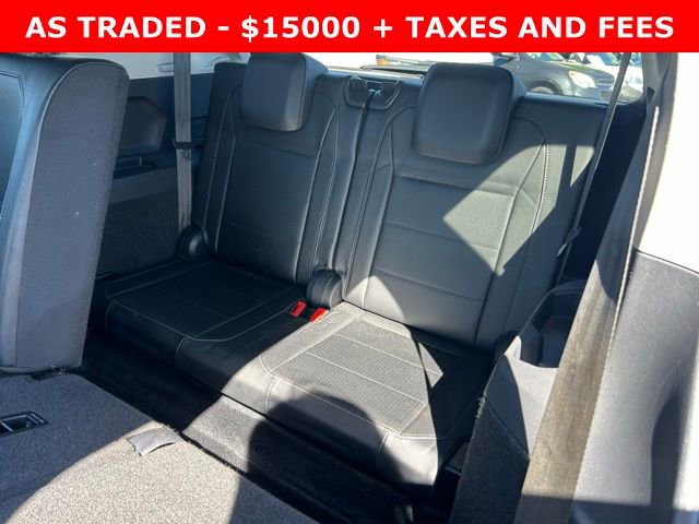 Used 2020 Volkswagen Tiguan SE image 17