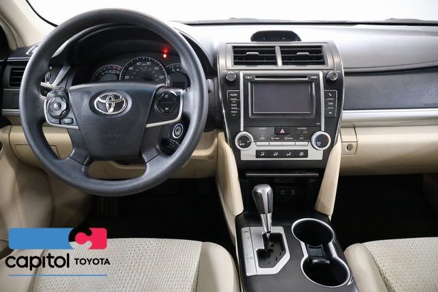 Used 2013 Toyota Camry LE FWD image 13
