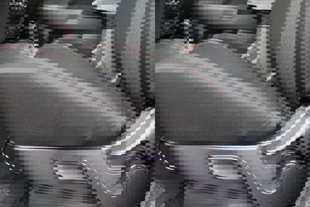 Used 2025 Mitsubishi Outlander Sport LE image 17