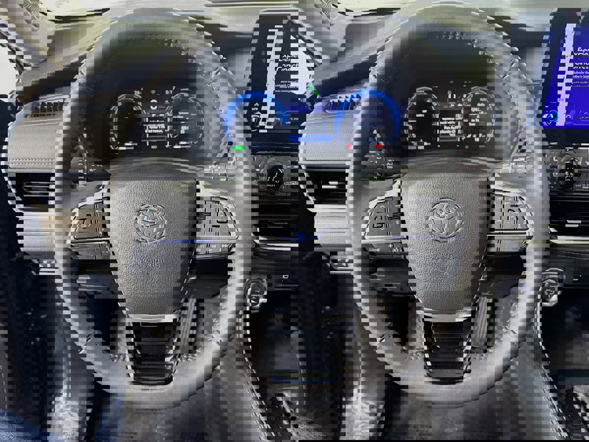 Used 2024 Toyota Grand Highlander XLE image 11