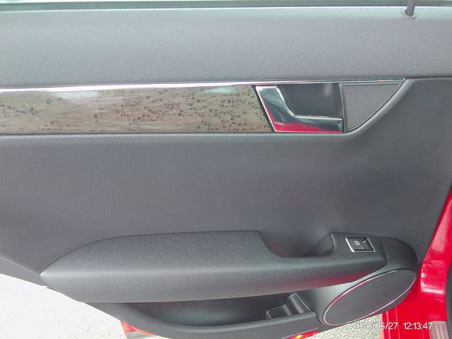 Used 2008 Mercedes-Benz C 350 Sport image 16