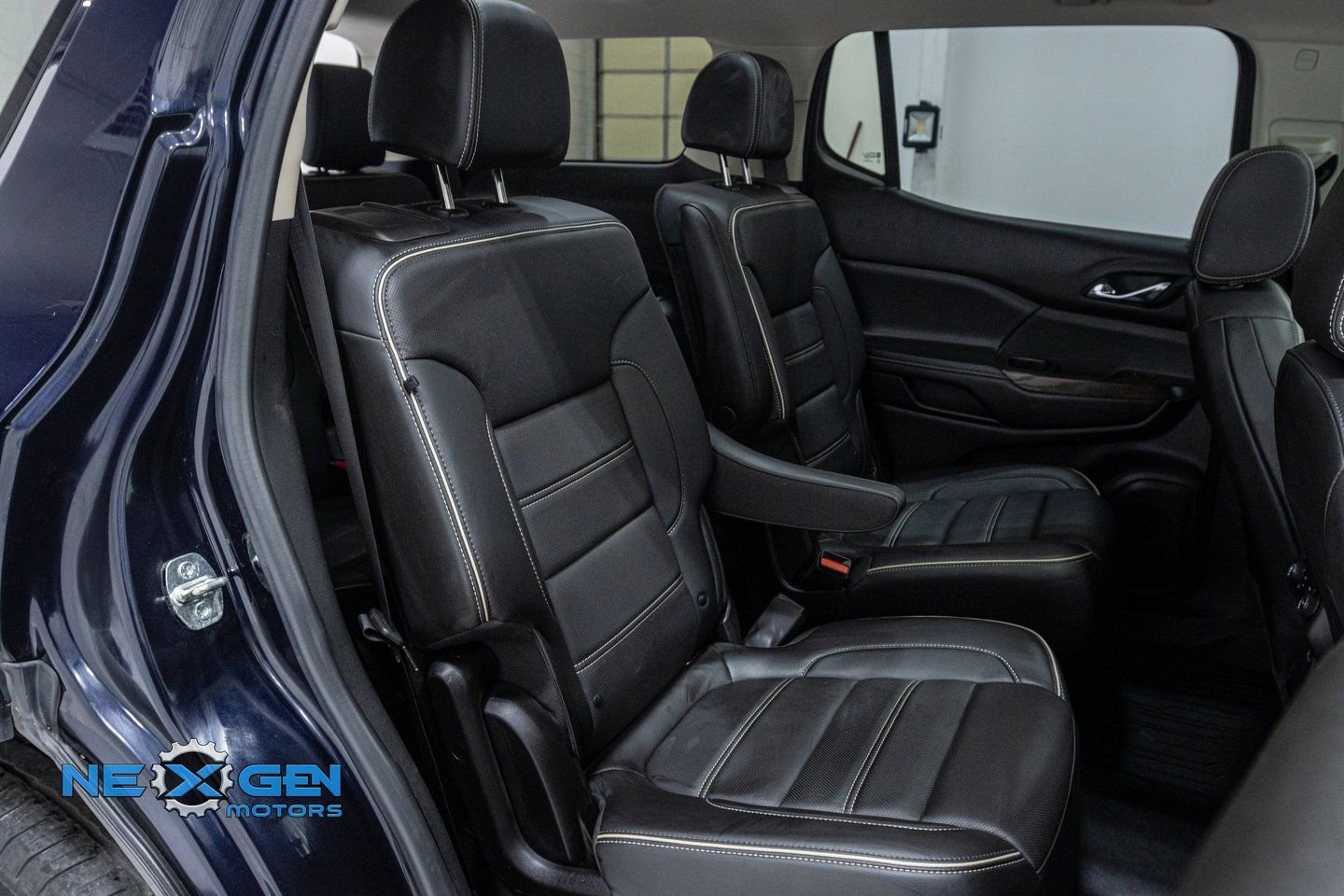 Used 2021 GMC Acadia Denali w/ Denali Ultimate Package image 35