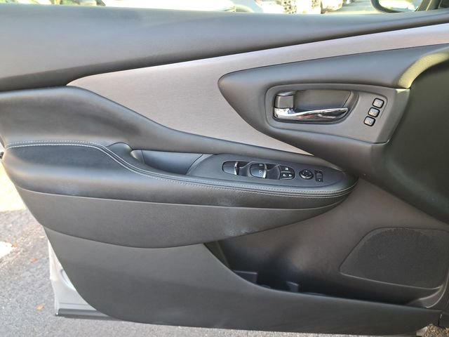 Used 2019 Nissan Murano SL w/ Cargo Package image 20