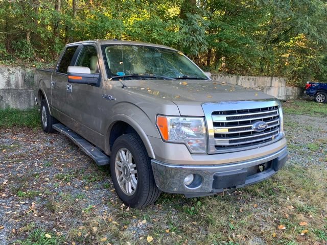 Used 2013 Ford F150 Lariat RWD image 2
