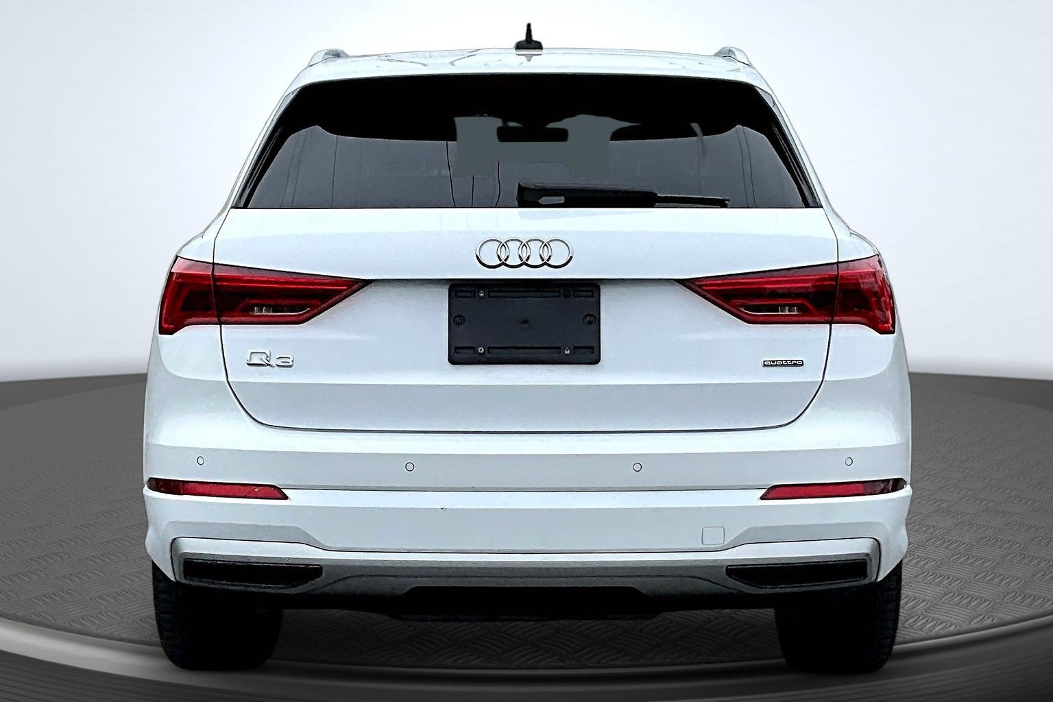 Used 2024 Audi Q3 2.0T Premium AWD/4WD image 4