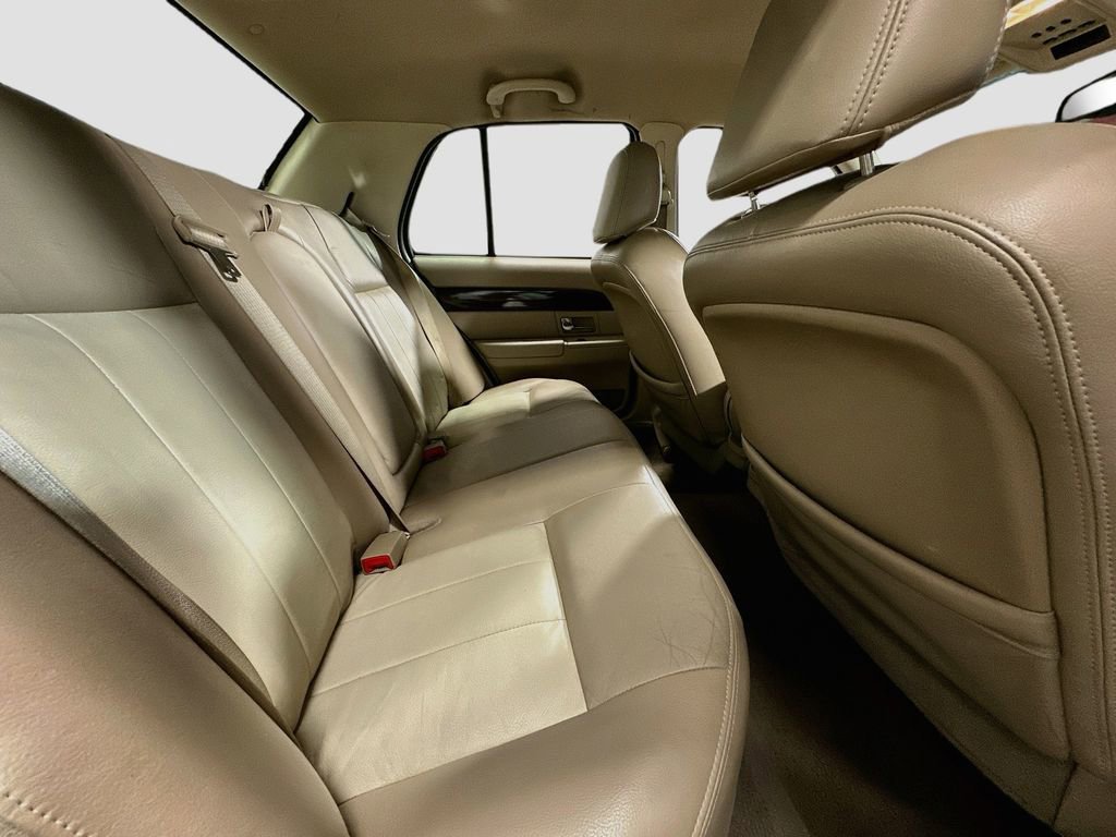 Used 2005 Mercury Grand Marquis LS RWD image 21