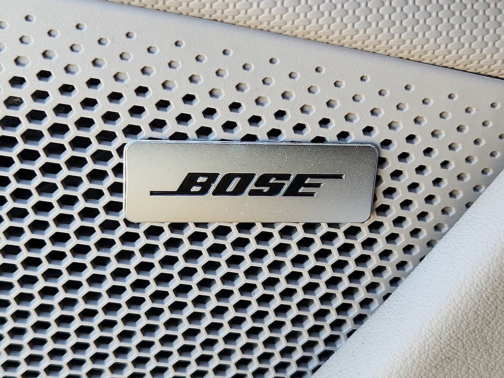 Certified 2025 Porsche Taycan image 24