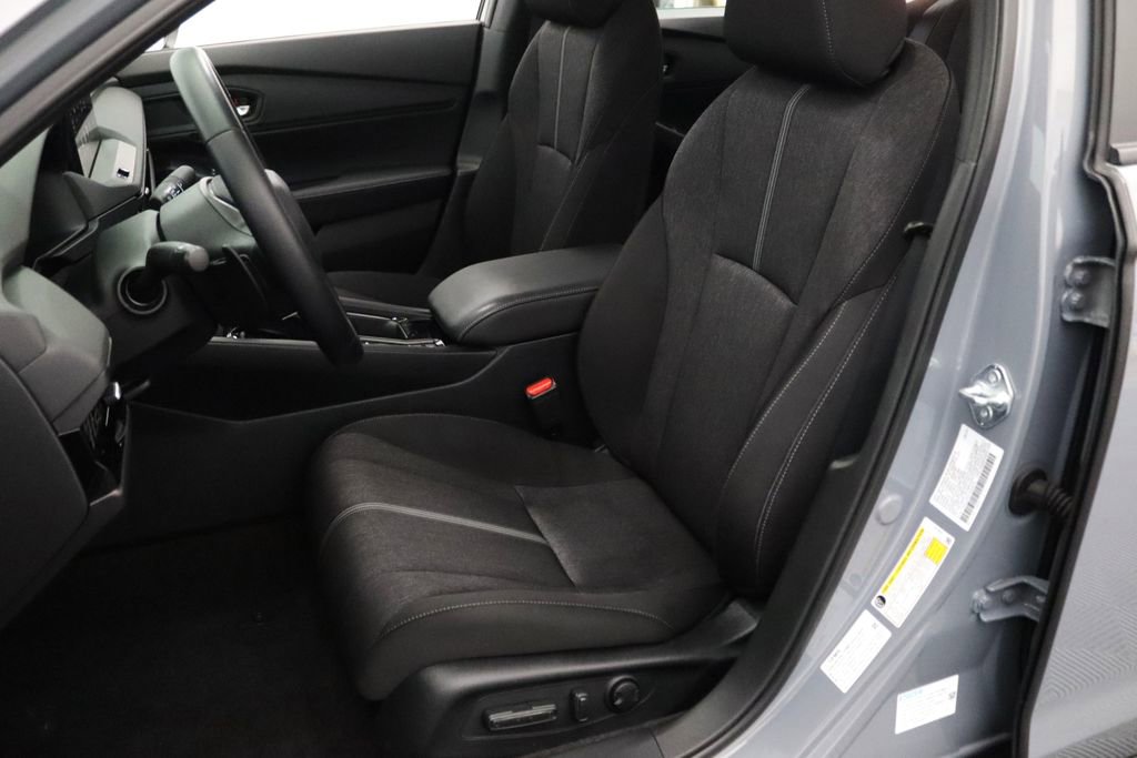 Used 2023 Honda Accord Sport image 2
