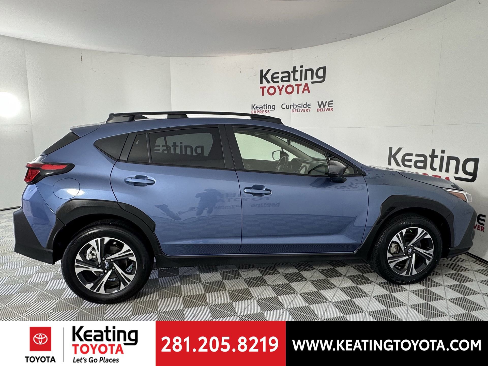 Used 2024 Subaru Crosstrek 2.0i Premium AWD/4WD image 4